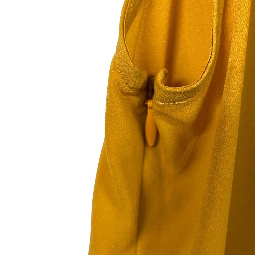 Banana‎ Republic Women's Asymmetrical Ruffle V Neck Top Yellow Size Medium - Picture 5 of 8